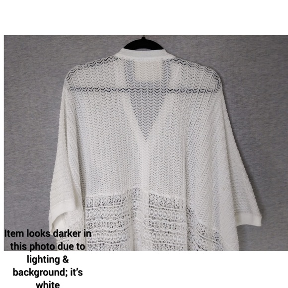 California Moonrise Crochet Lace Throw Over Top - Picture 6 of 13